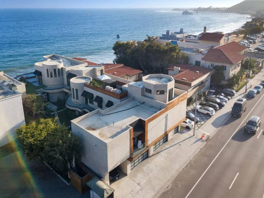 Malibu Sand Carbon Beach Suites Dış mekan fotoğraf