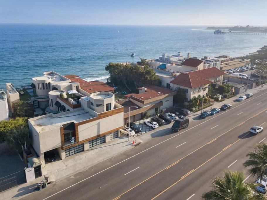 Malibu Sand Carbon Beach Suites Dış mekan fotoğraf