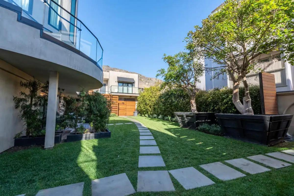 Malibu Sand Carbon Beach Suites Dış mekan fotoğraf