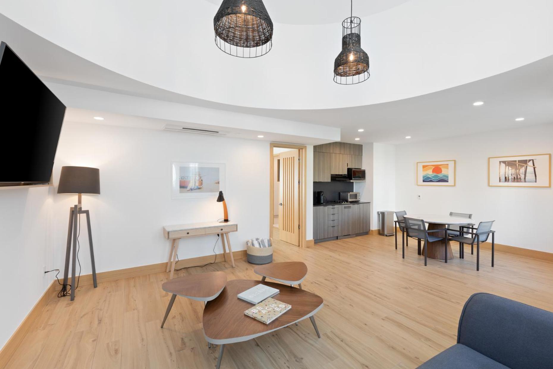 Malibu Sand Carbon Beach Suites Dış mekan fotoğraf